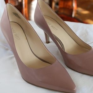 Nine West Austin Leather Dress Pump Size 7